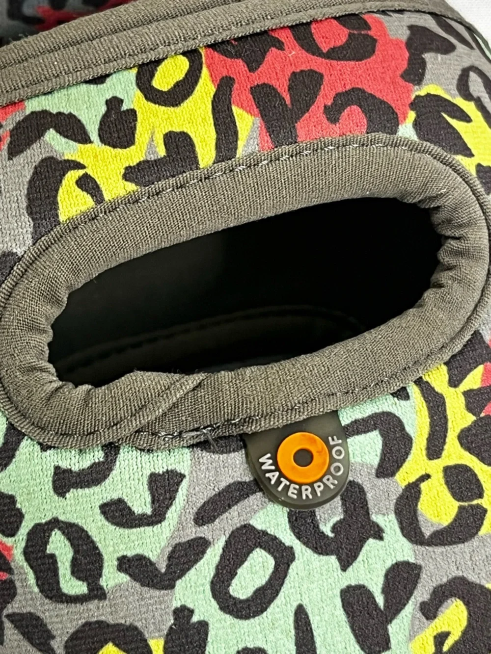 BOGS K Grasp Leopard Waterproof Boots Kids 10, Gray Multicolor 8” tall